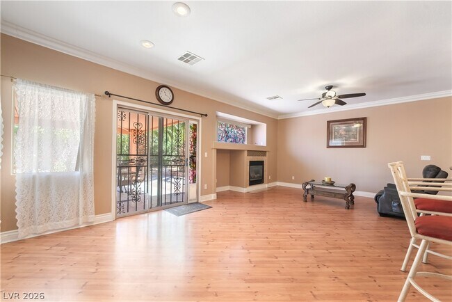 Building Photo - 5910 Terra Grande Ave