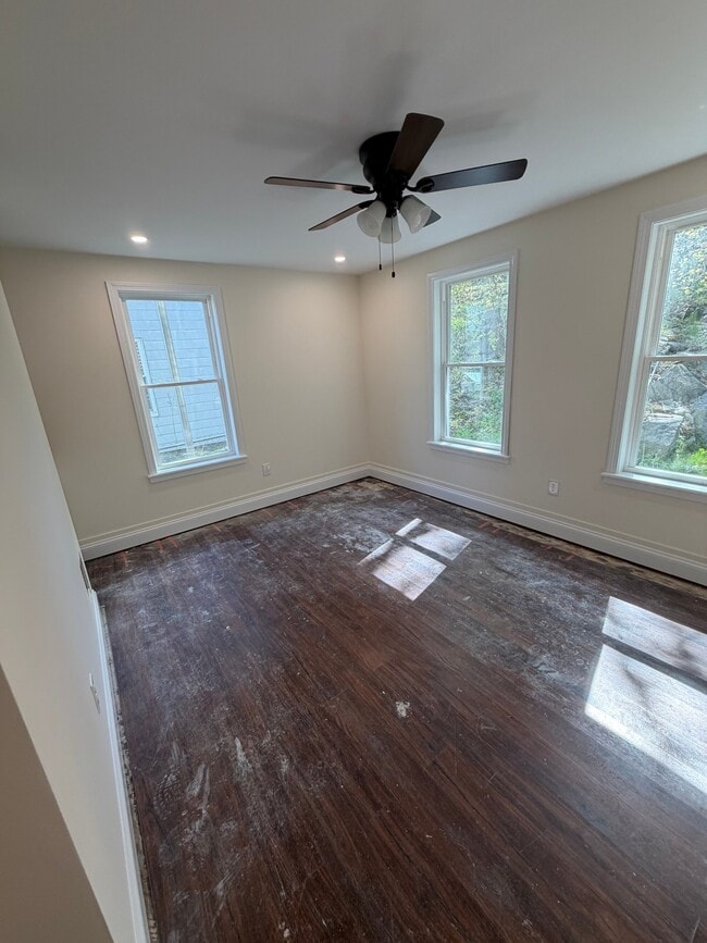 Photo - 5 Oak St Unit 1