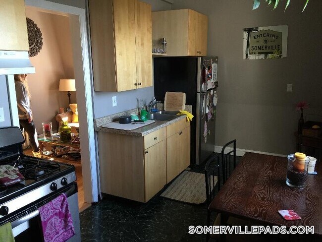 Photo - 358 Broadway Unit 5