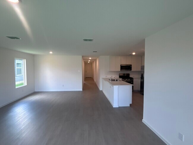 Photo - 4221 Jutland Dr