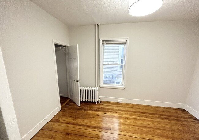 151 E Cottage St Unit 2