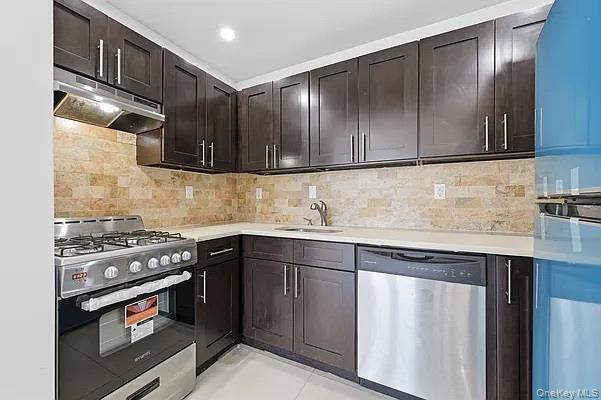 Photo - 64-64 Wetherole St Unidad 5B.