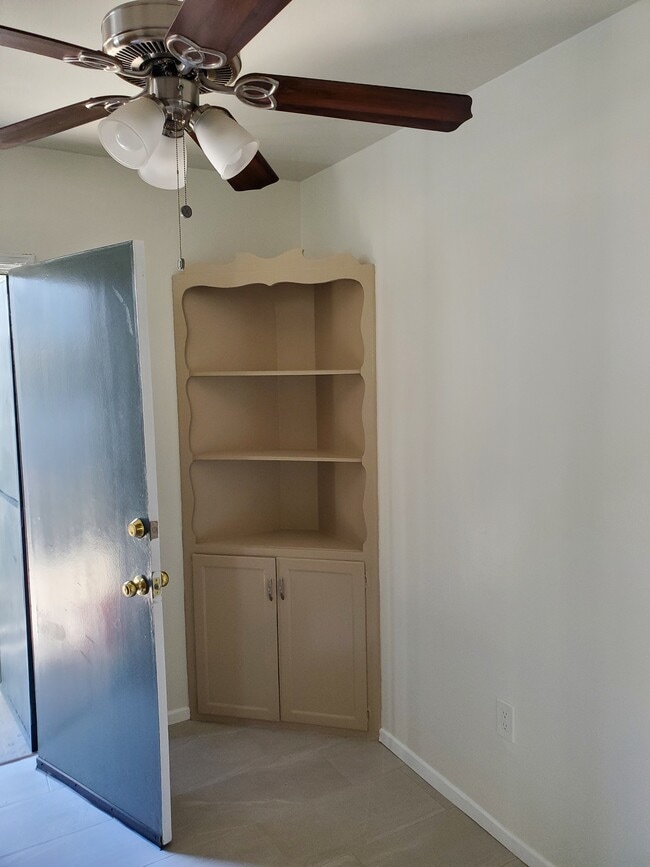 Photo - 3526 Farmdale Ave Unit 3526 Farmdale Ave.