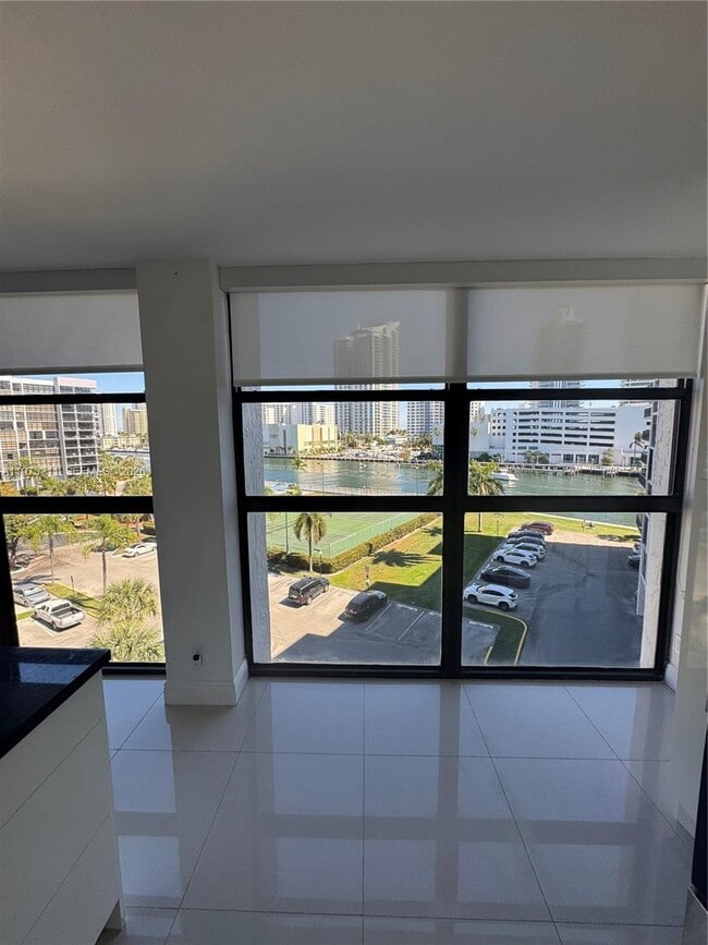 Photo - 400 Leslie Dr Unit 602