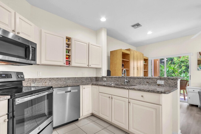 Photo - 8931 Sandshot Ct