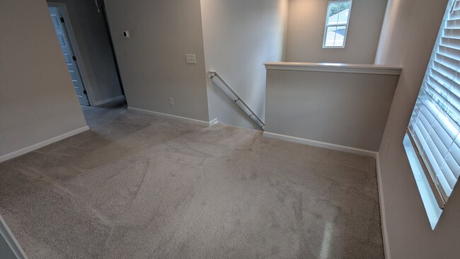 Photo - 107 Bottlebrush Dr