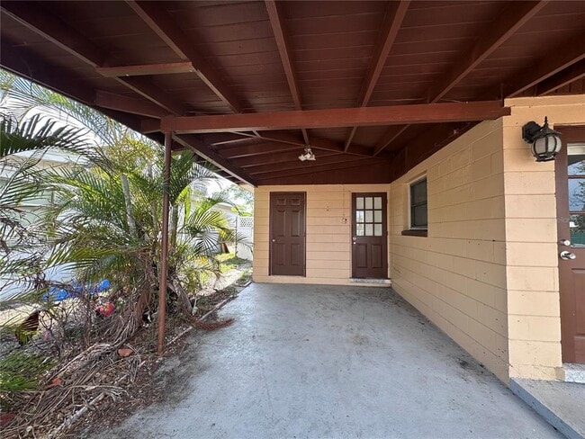 Photo - 11452 104th St