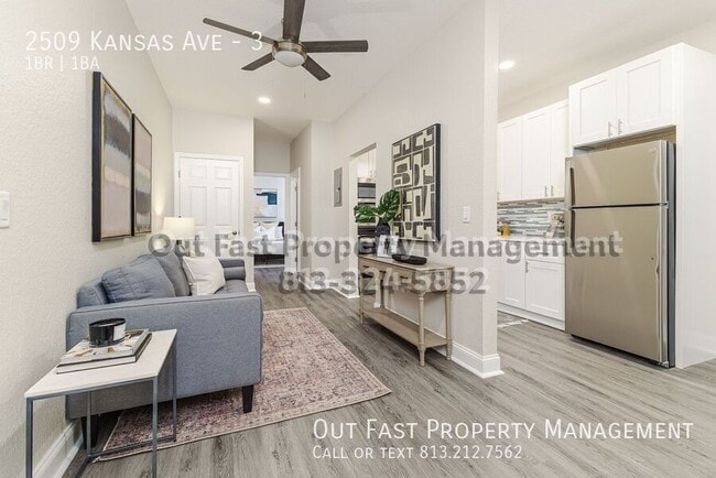 Photo - 2509 W Kansas Ave Unit 3