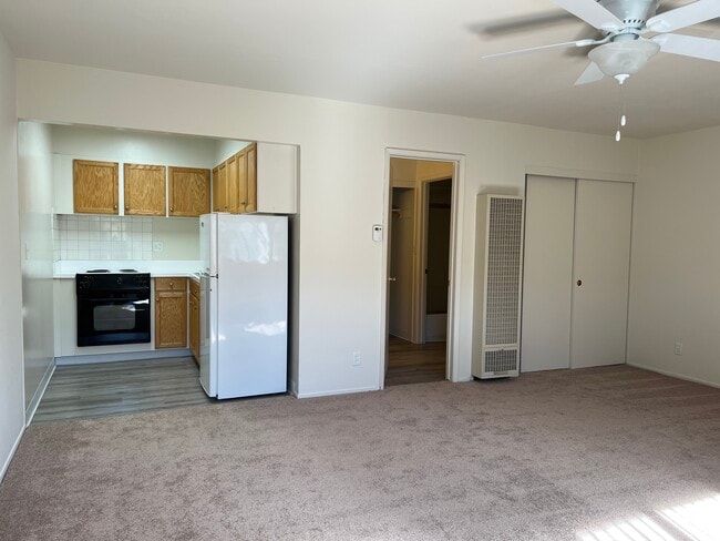 Photo - Kentfield Apartments