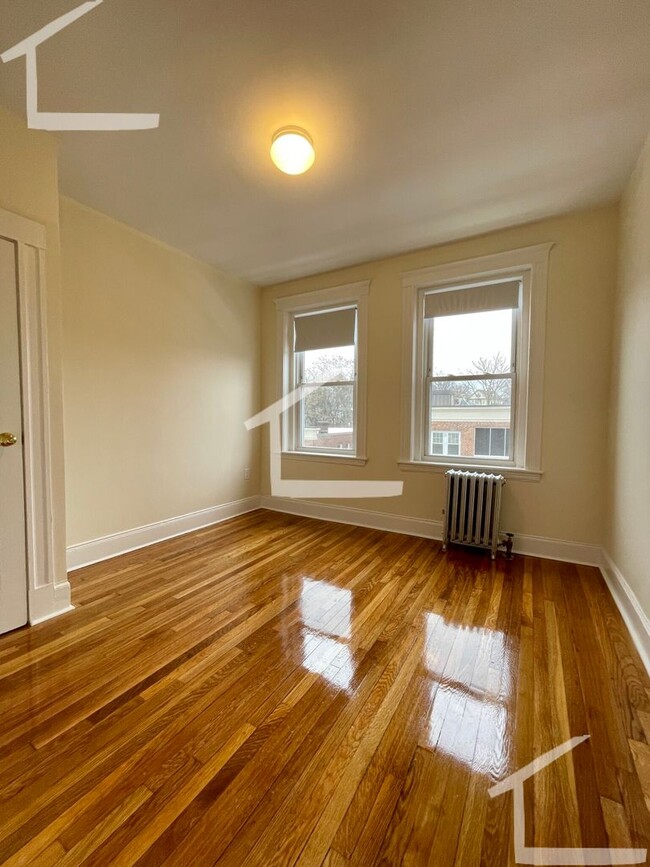 Photo - No Brokers Fee, No Security Deposit, Heat, Hot Water Included, Laundry on a Site