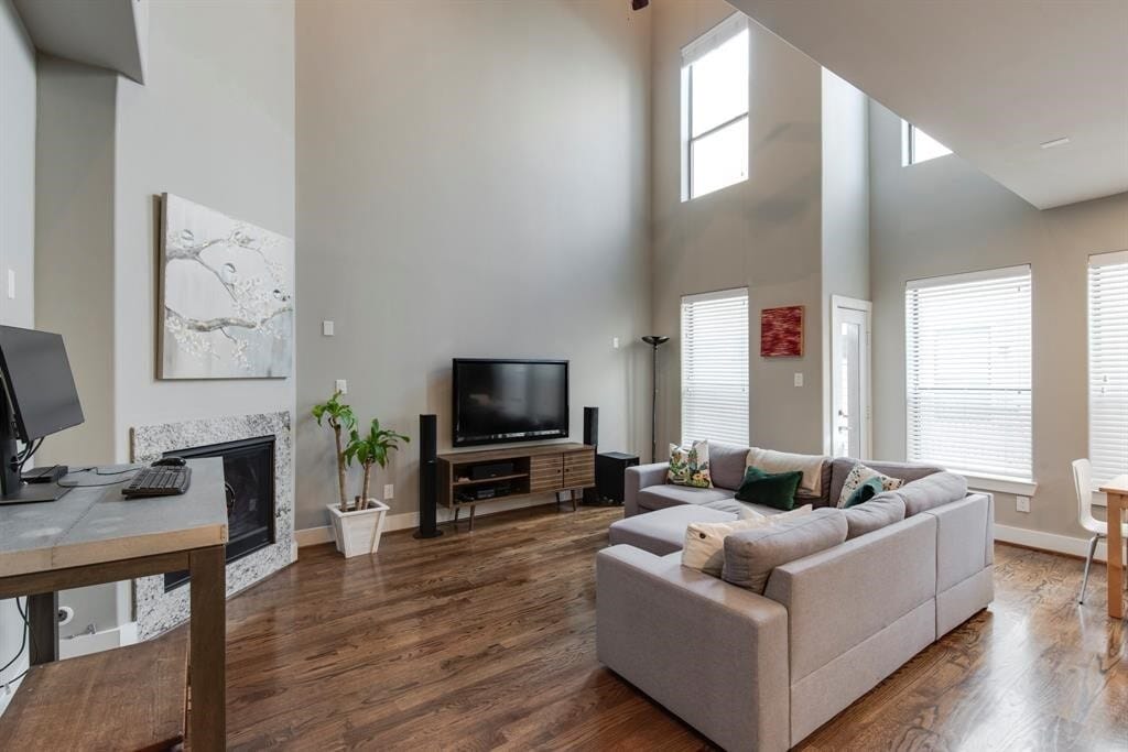 Photo - 1428 Wilson St