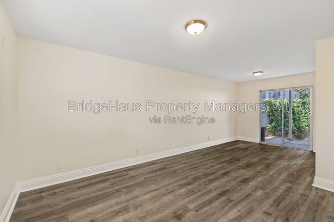 4435 Tremont St Unit 10
