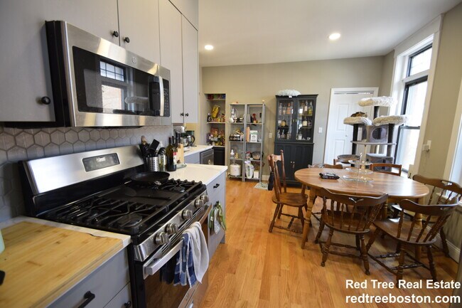 Photo - 1914 Beacon St Unidad 2