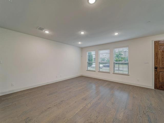 Photo - 7228 Sideoats Gama St