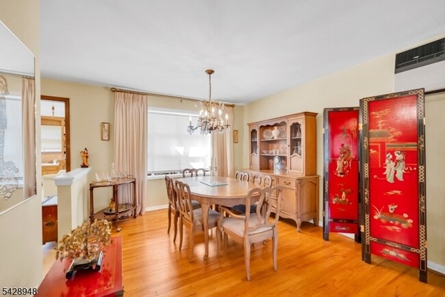 Photo - 204 Tryon Pl
