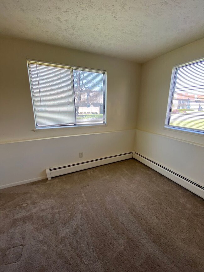 Photo - Sheridan Park and Holiday Manor