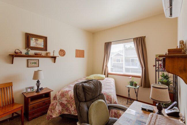 Bedroom - Wilson Heights