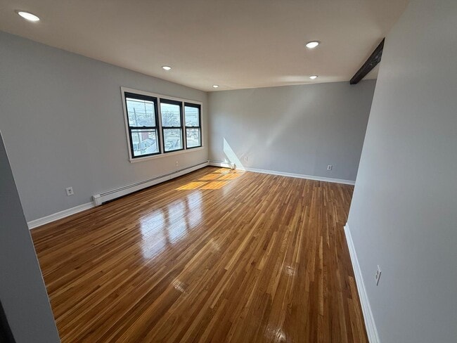 Photo - 4 Sayles St Unit 2