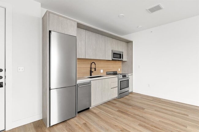 Photo - 4315 S Congress Ave Unidad 523