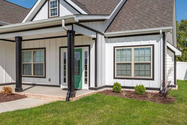 Photo - 207 Jesse Dr