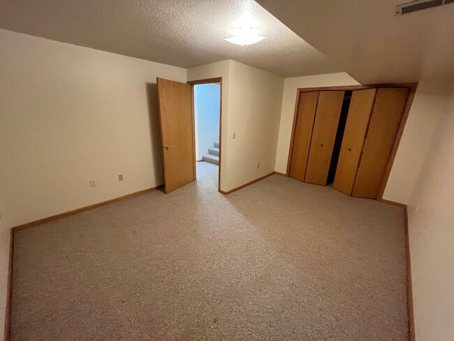 Photo - 629 29th Ave NE Unit 629 29th Ave N Apt 4