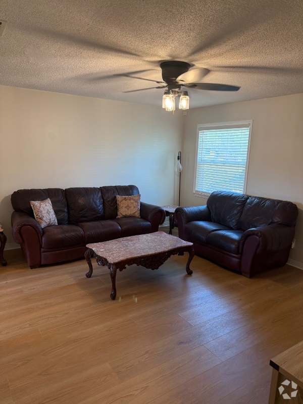 Building Photo - 3364 Green Briar Cir Rental