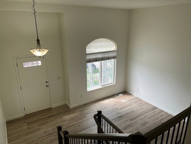 Photo - 1868 W Pointe Mdw Dr