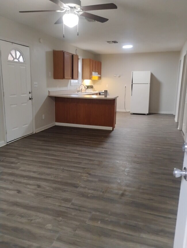 Photo - 182 Wilcox Dr Unidad 4