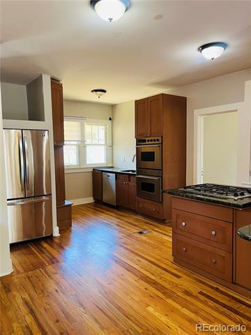 Photo - 361 S Logan St