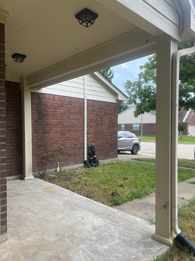 Photo - 20218 Bronze Bluff Dr