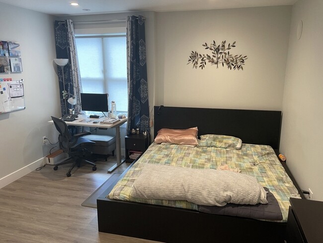 Photo - 151 Hancock St Unidad 5