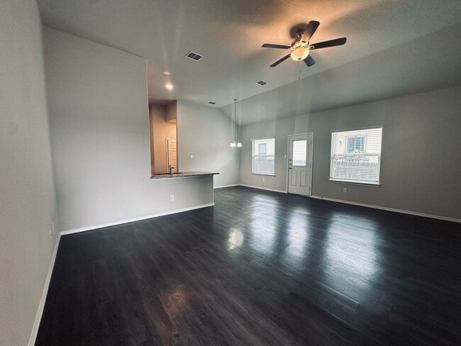 Photo - 9302 Canyon Bnd Unit 9302 Canyon Bend 2