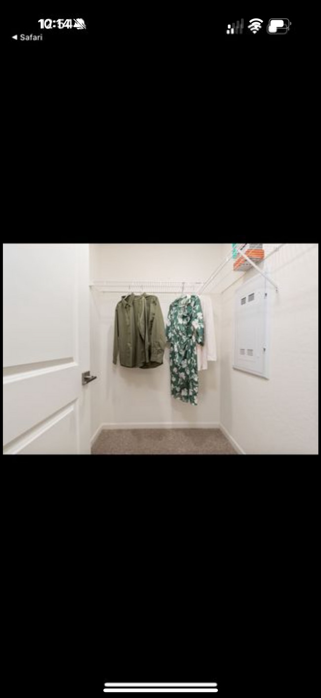 Photo - 1119 Significant Way W