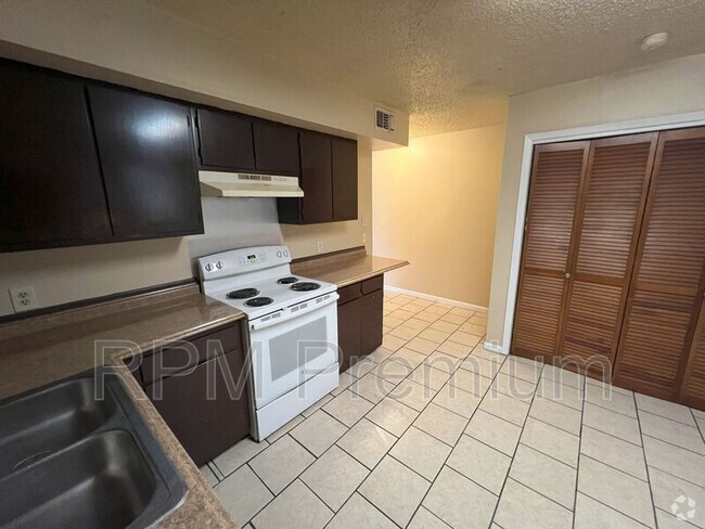 Building Photo - 10769 Alco Ave Unit #4 Rental