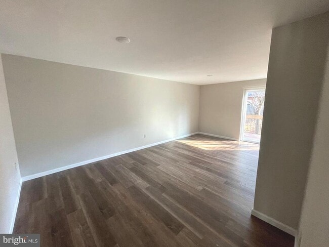 Photo - 9817 Rainleaf Ct