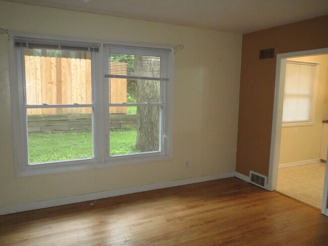 Photo - 1409/1411 E. Court Unit 1411 Court