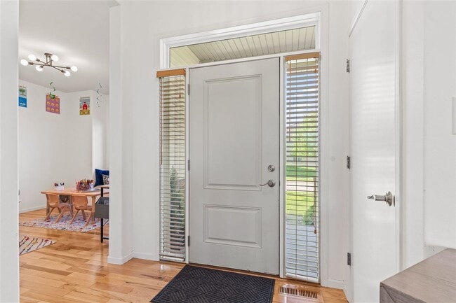 Photo - 1077 Prairie Grass Ln