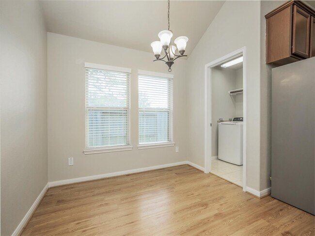 Photo - 18906 Majestic Vista Ln