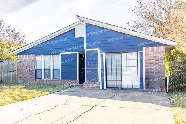 Building Photo - 1719 SW 14th St Rental