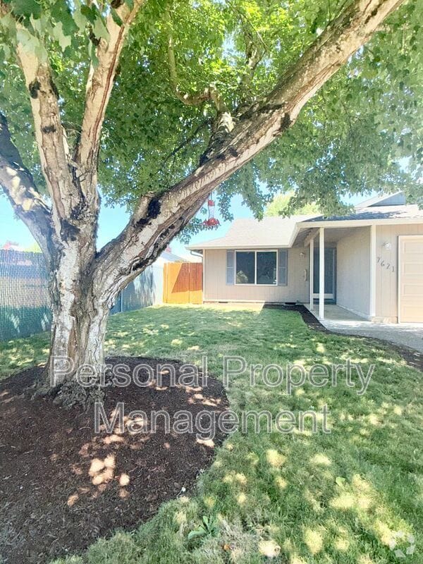 Building Photo - 7621 NE 158th Ave Rental