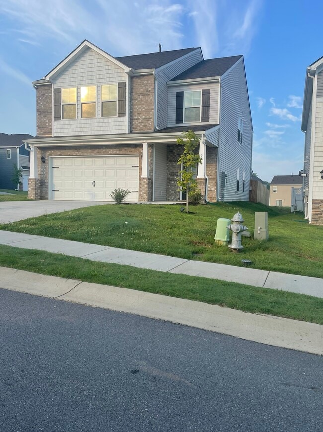 Photo - 52 Thread Ln