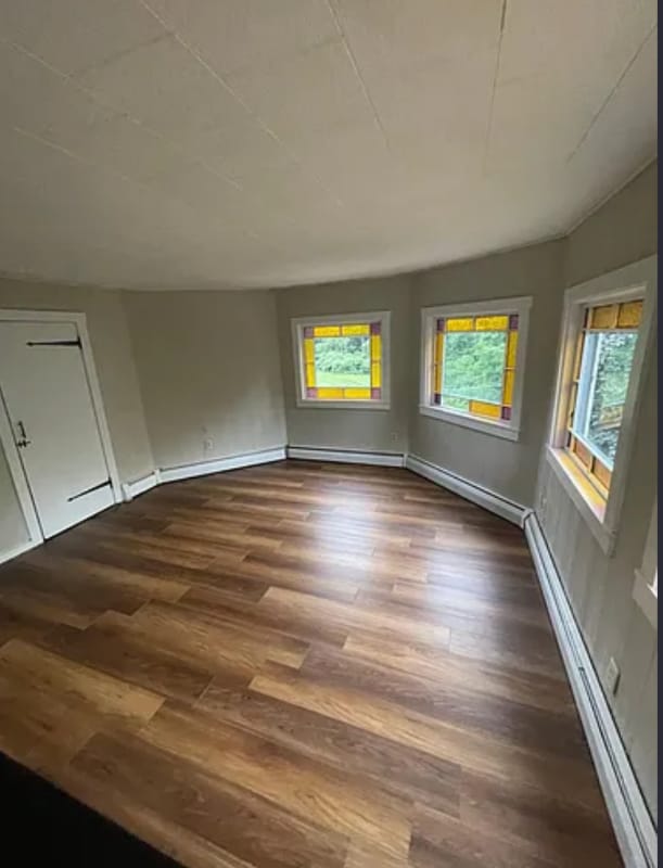 Building Photo - 133 Summer St Rental