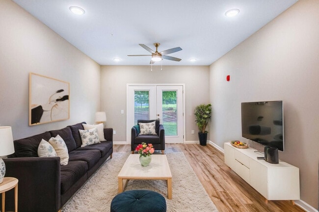 Photo - Emerson Point