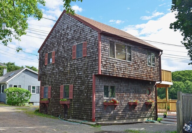 Building Photo - 334 Granite St Rental