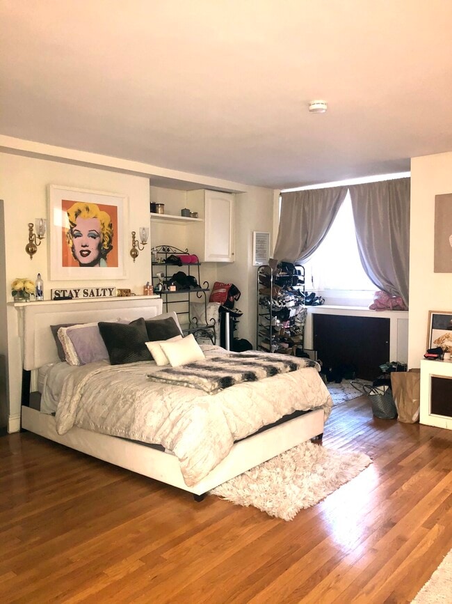 Photo - 105 Beacon St
