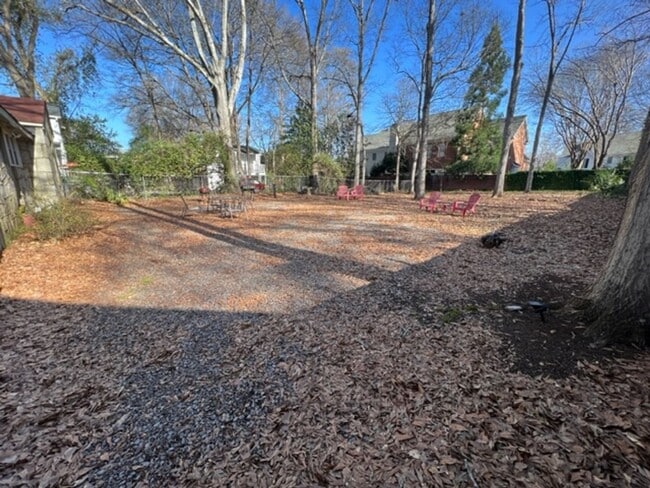 Photo - Charming 2 bed 1 bath house in Five-Points!