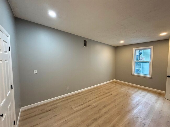 Photo - 277 Rantoul St Unit 2