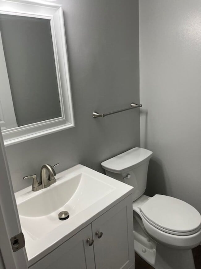 Photo - 105 E Circle Dr Unit 105-C