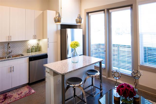 Photo - 6000 Gaston Ave Unit 107