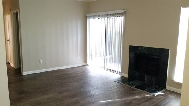 Photo - 6602 Harbor Town Dr Unit True